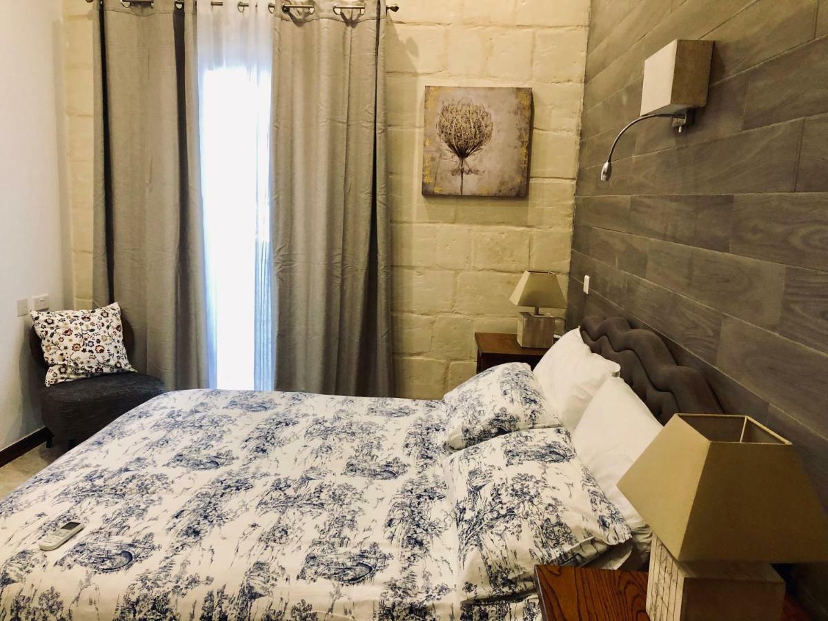Modern Maltese House Villa Слима Екстериор снимка